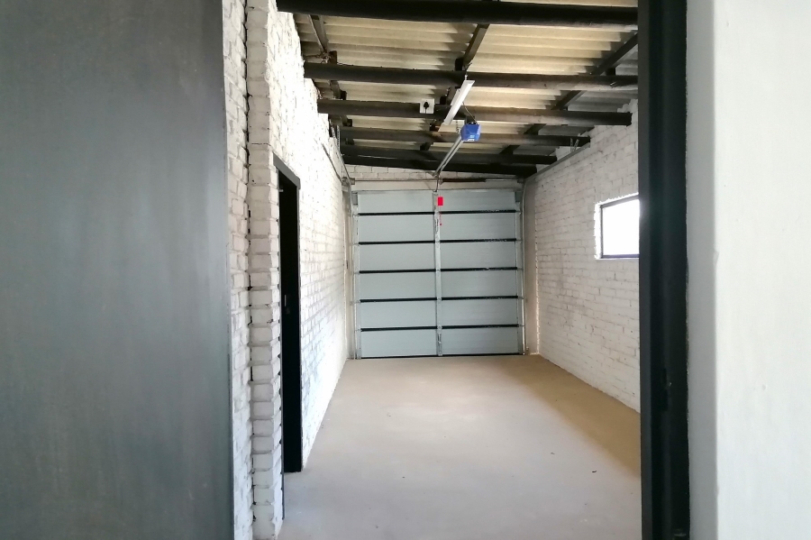 5 Bedroom Property for Sale in Stilbaai Wes Western Cape